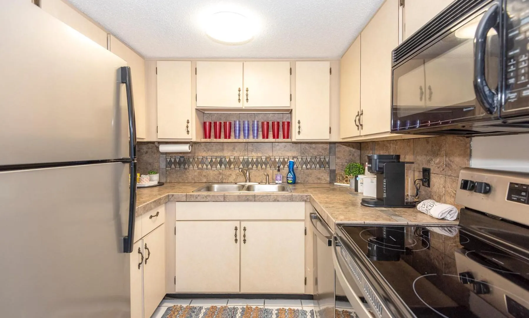Holiday home Spring Break Specials-8 Mins From Beach-Speedway And Golfing South Daytona